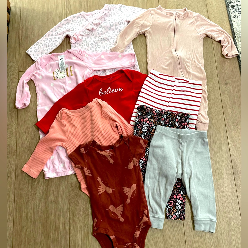 6-9 month assorted baby girl clothes & pajamas bundle